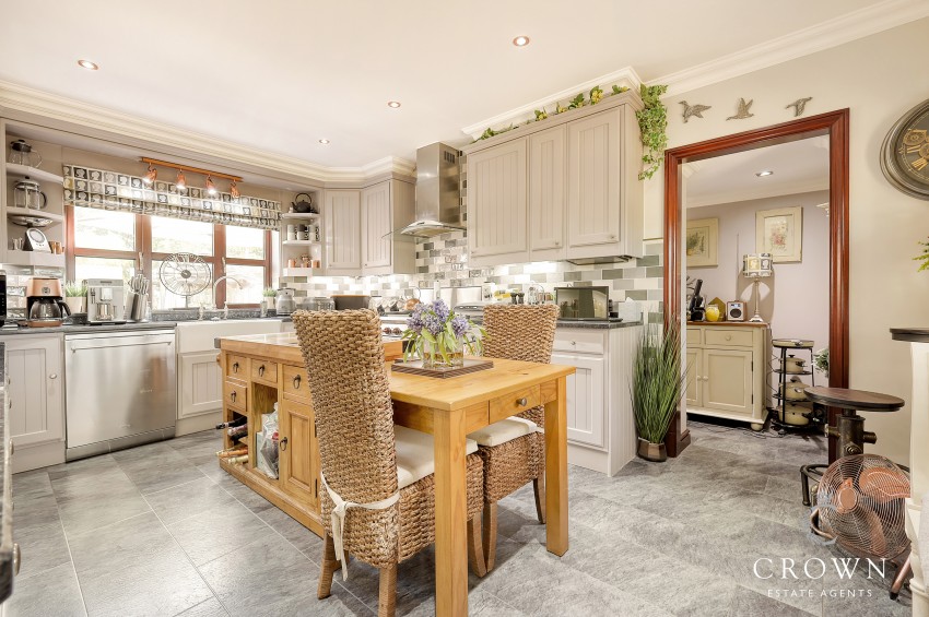 Images for De Beauvoir Chase, Downham, Billericay