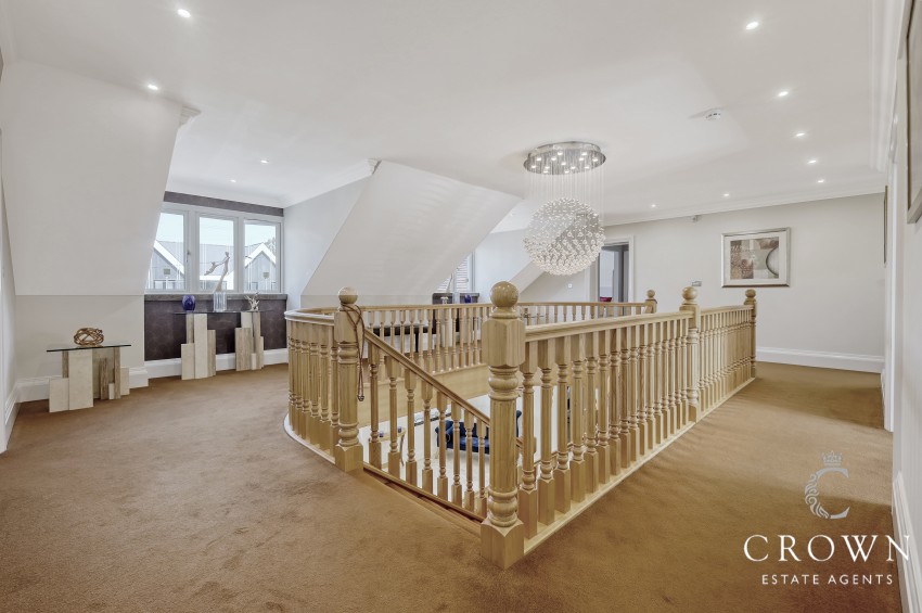 Images for Glebe Road, Ramsden Bellhouse, Billericay