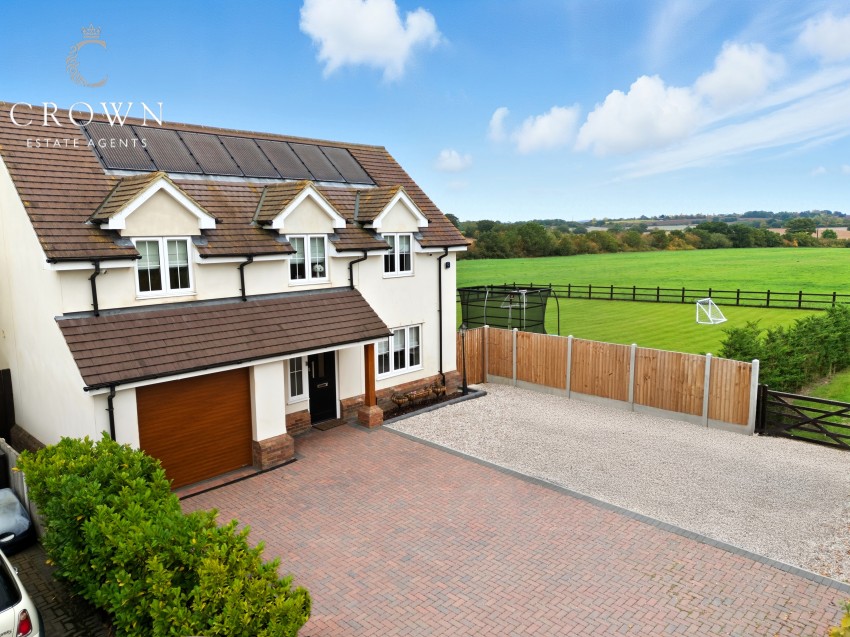 Images for Old Bell Lane, Rettendon Common, Chelmsford