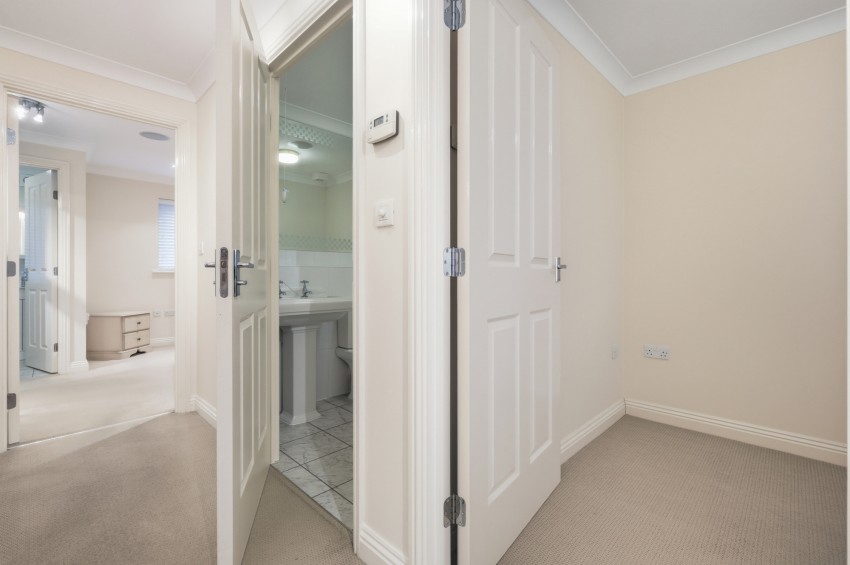 Images for Bakers Court, Dowsett Lane, Ramsden Heath, Billericay