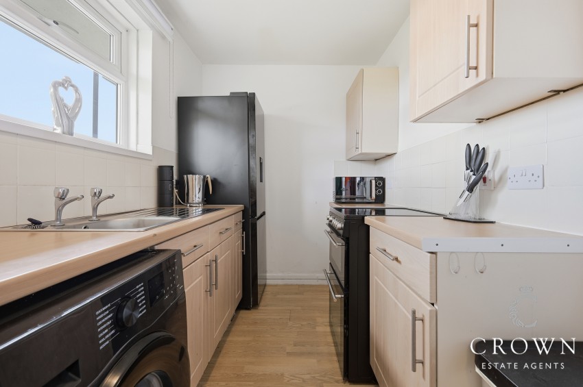 Images for Wickhay, Basildon